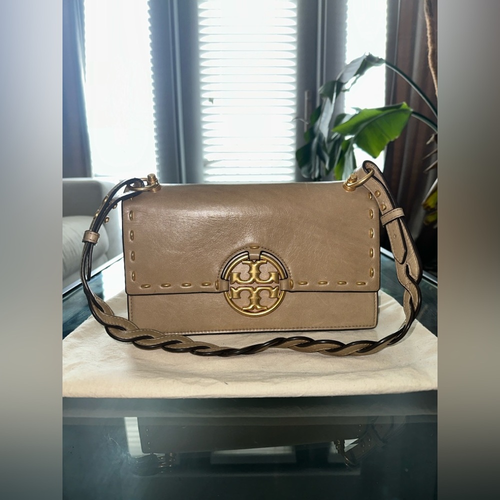 Tory Burch Miller Metal Stitch Shoulder Bag – Beige Leather